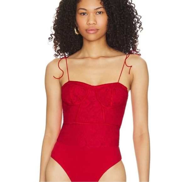 Stasia Lace Bodysuit in Redsuperdown - Picture 3 of 3